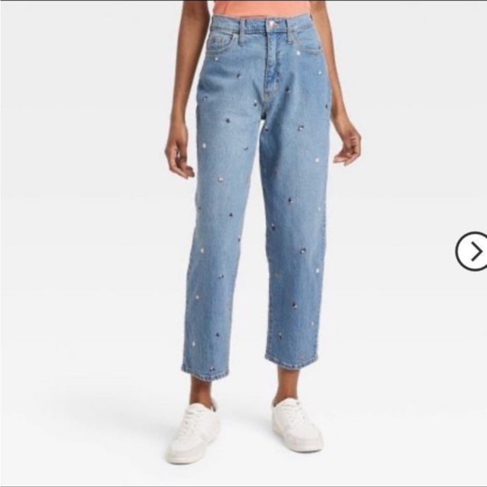 ✨NWT Universal Thread Size SHORT Jeans✨